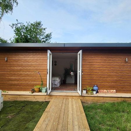 The Apple And Plum Cottage Studio Apartment New Reading Extérieur photo
